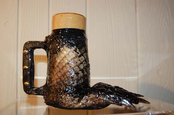 bamboo,mug,foot,alligator,gator,glass